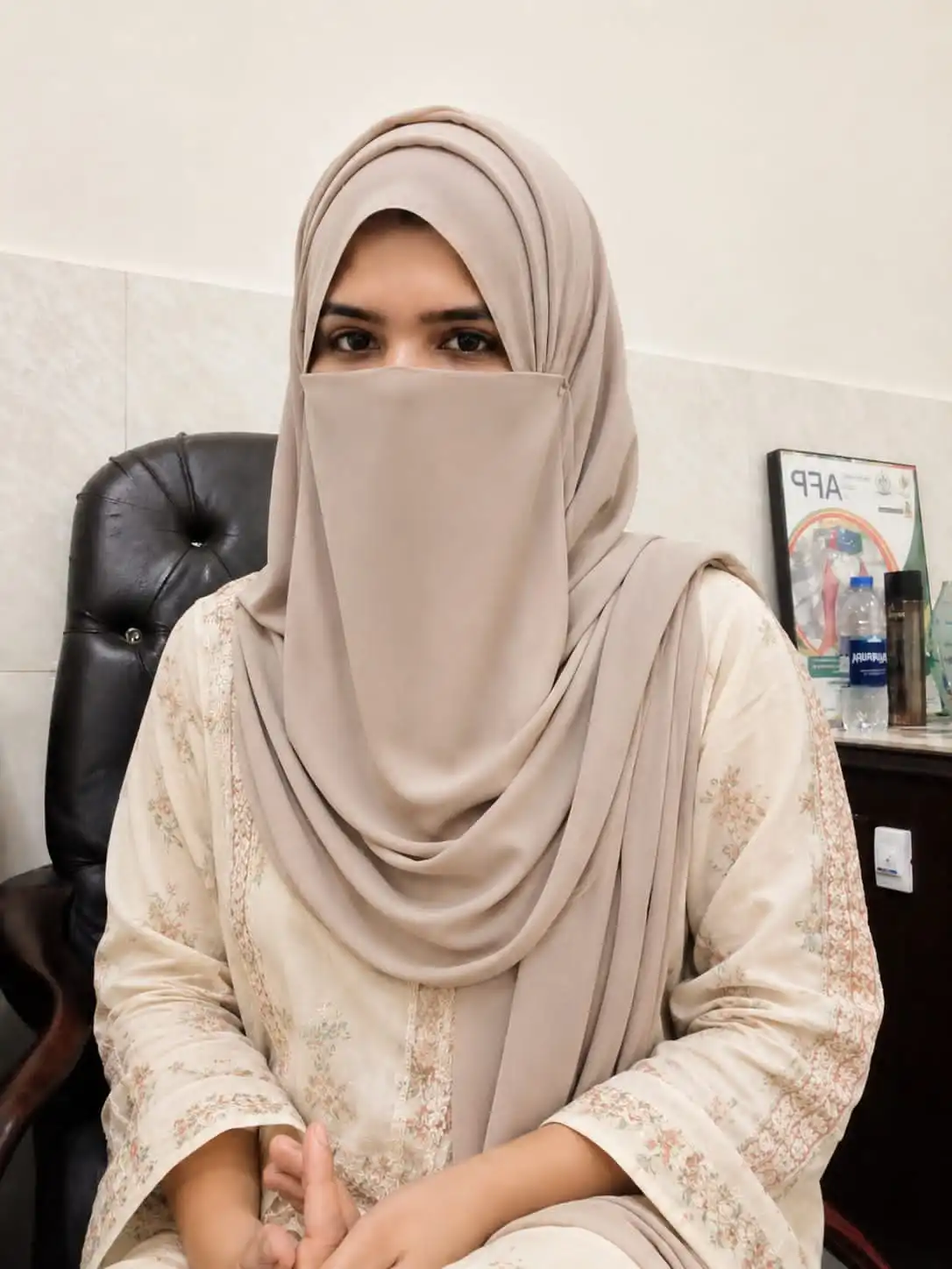 Dr. Anum Rafique, PT